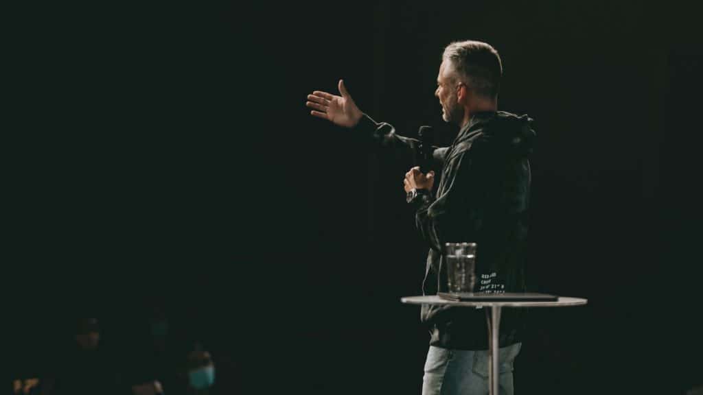 09520_Shawn Red Rocks Church